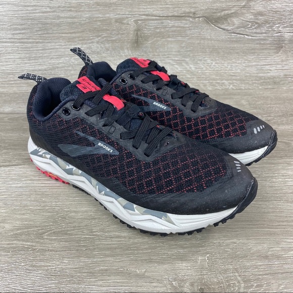 brooks caldera womens size 8